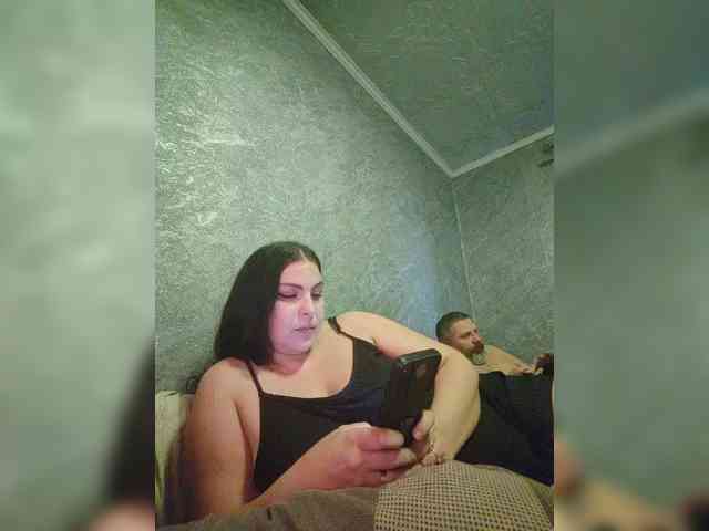 Cleopatra1990 webcam