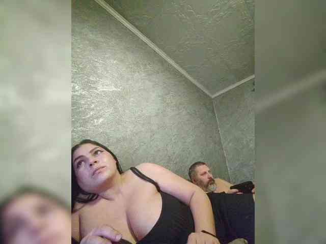 Cleopatra1990 webcam