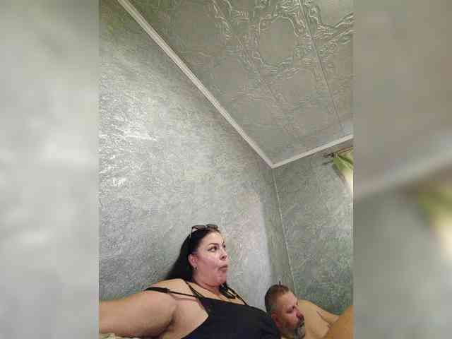 Cleopatra1990 webcam