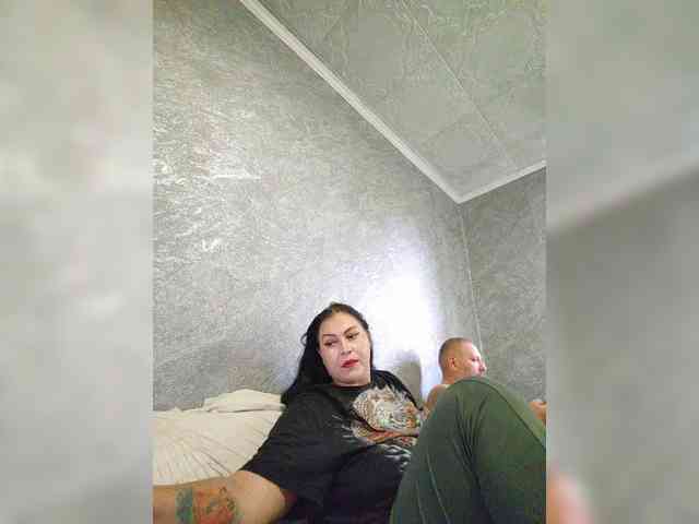 kissmabont Live Webcam on BongaCams