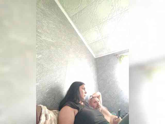 Cleopatra1990 webcam