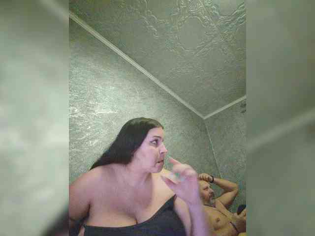 Cleopatra1990 webcam