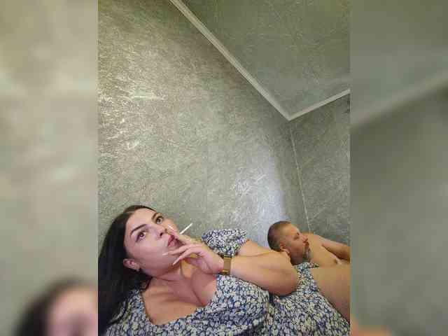 Cleopatra1990 webcam