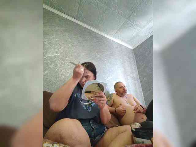 Cleopatra1990 webcam