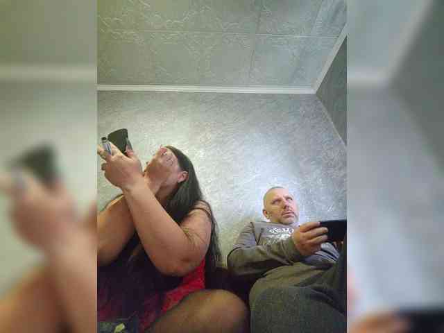 Cleopatra1990 webcam