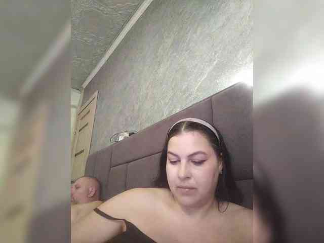 Cleopatra1990 webcam