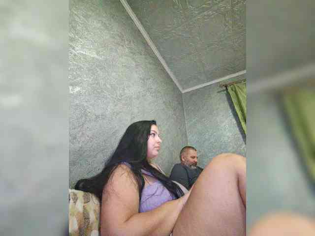 Cleopatra1990 webcam