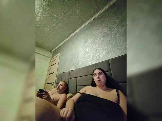 Cleopatra1990 webcam