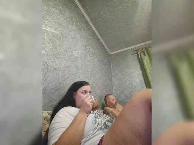 Cleopatra1990 webcam