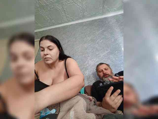 Cleopatra1990 webcam