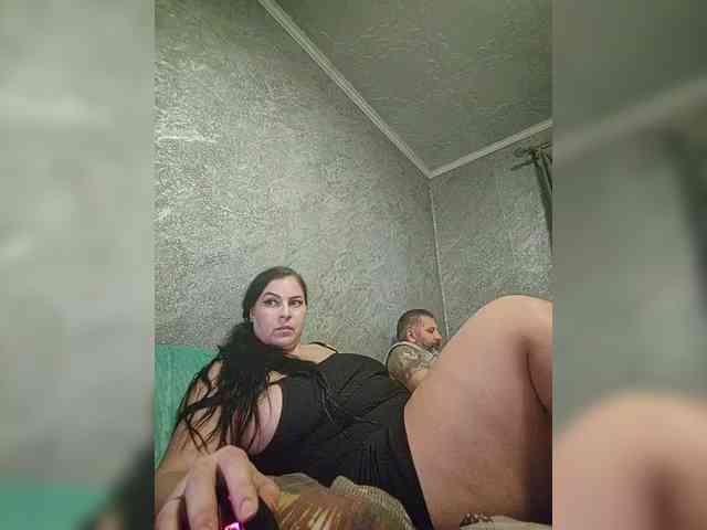 Cleopatra1990 webcam