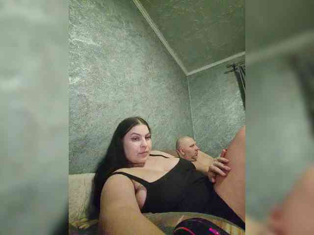 Cleopatra1990 webcam