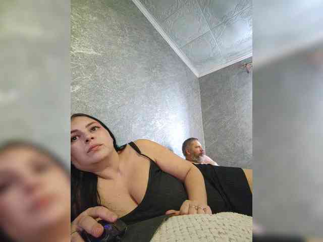 Cleopatra1990 webcam