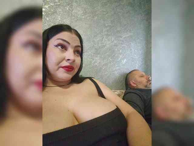 Cleopatra1990 webcam