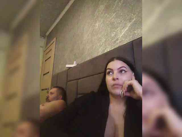 Cleopatra1990 webcam