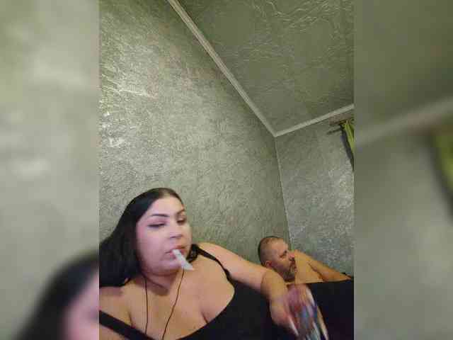 Cleopatra1990 webcam