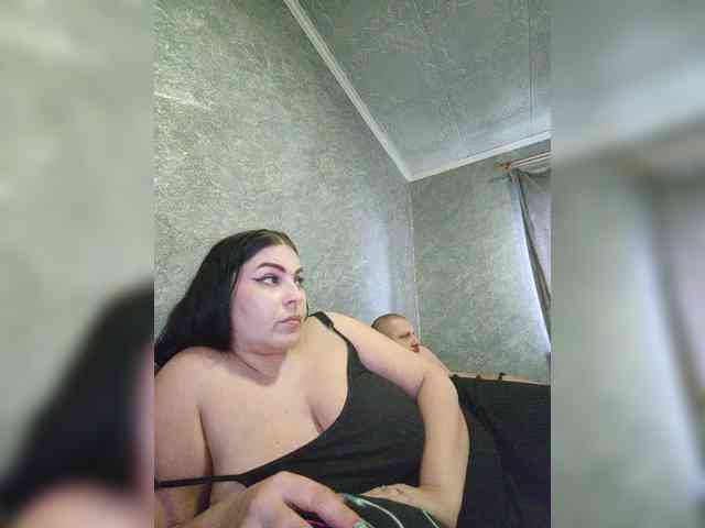 Cleopatra1990 webcam