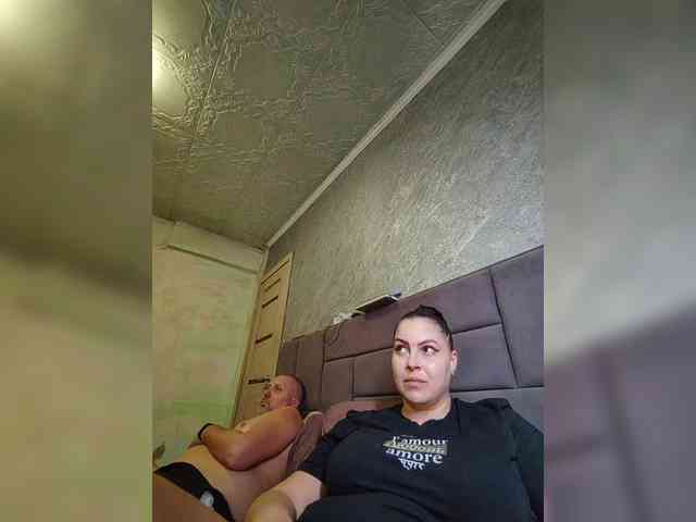 Cleopatra1990 webcam