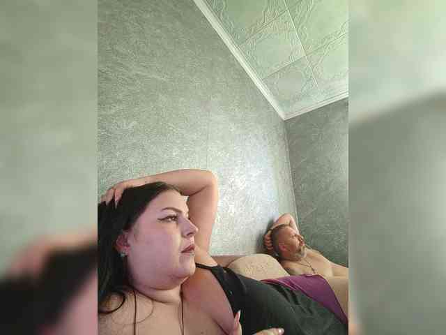 Cleopatra1990 webcam