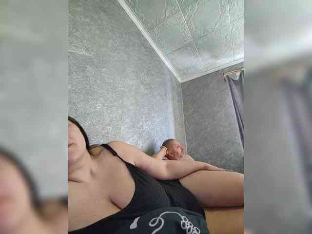 Cleopatra1990 webcam