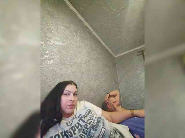 Cleopatra1990 webcam