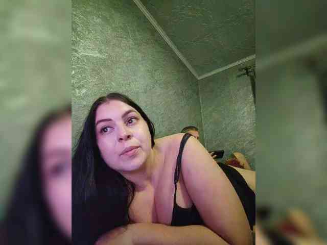 Cleopatra1990 webcam