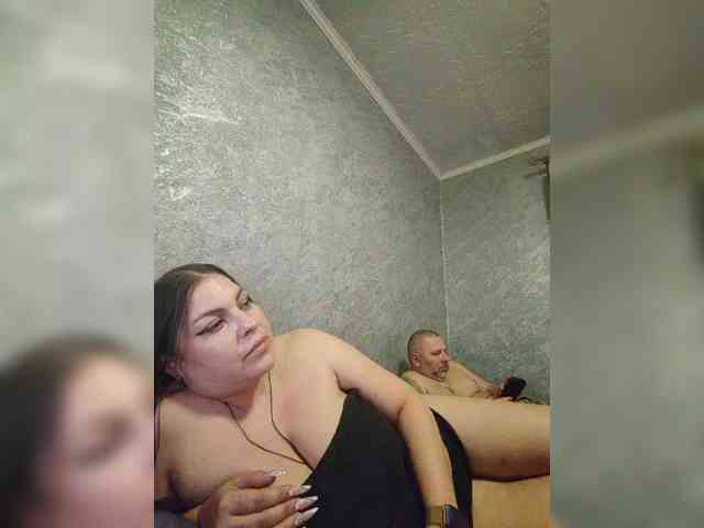 Cleopatra1990 webcam