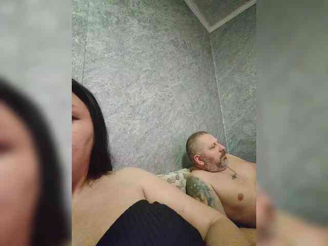 Cleopatra1990 webcam