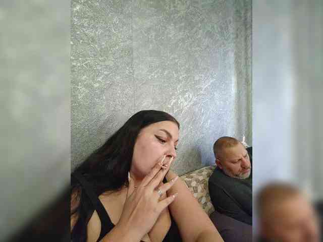 Cleopatra1990 webcam