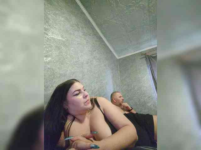 Cleopatra1990 webcam