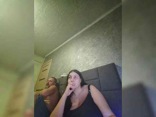 Cleopatra1990 webcam