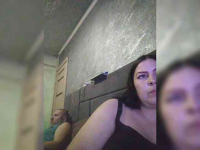 Cleopatra1990 webcam