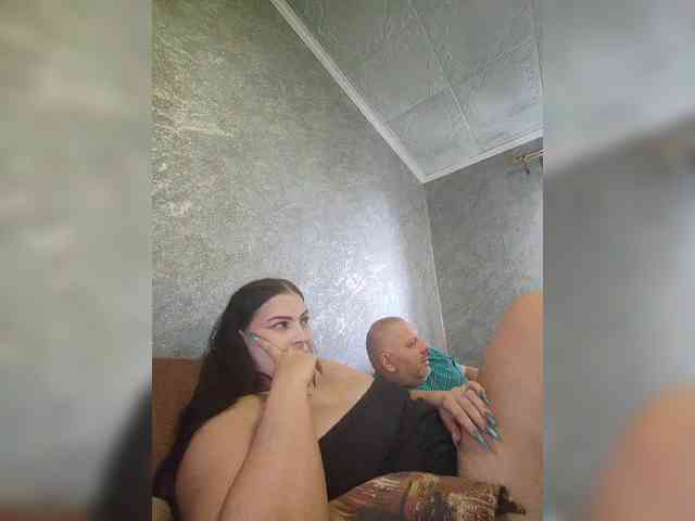 Cleopatra1990 webcam