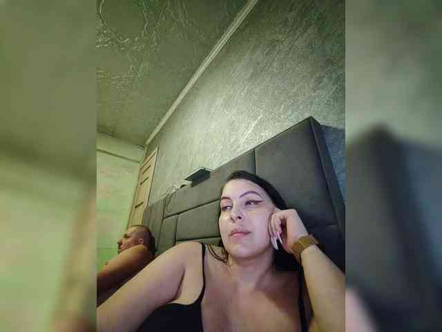 kissmabont Live Webcam on BongaCams