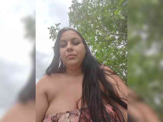 Cleopatra1990 webcam