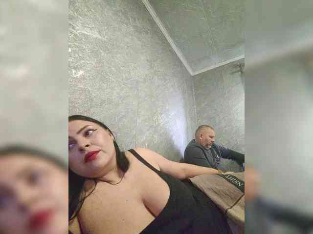 Cleopatra1990 webcam