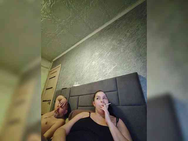 Cleopatra1990 webcam