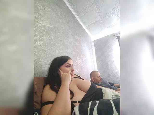 Cleopatra1990 webcam