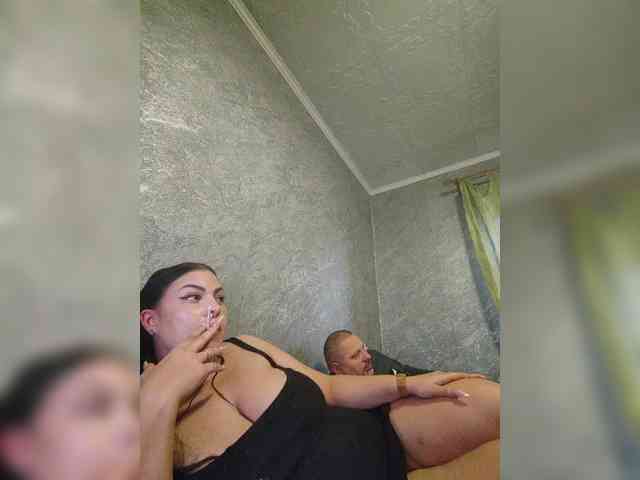 Cleopatra1990 webcam