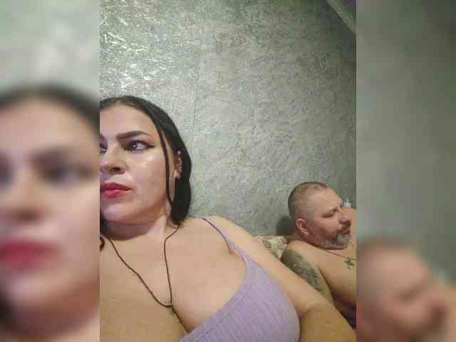 Cleopatra1990 webcam