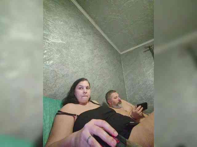 Cleopatra1990 webcam