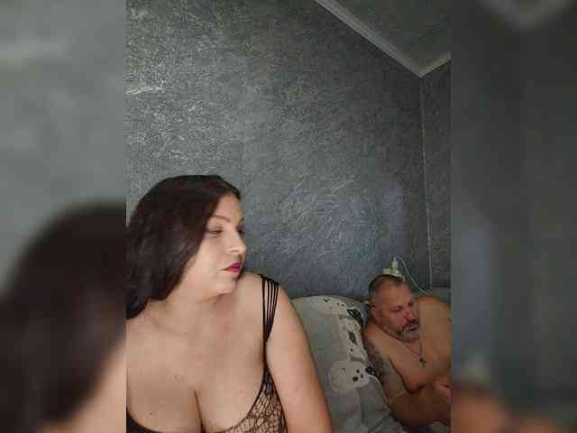 Cleopatra1990 webcam
