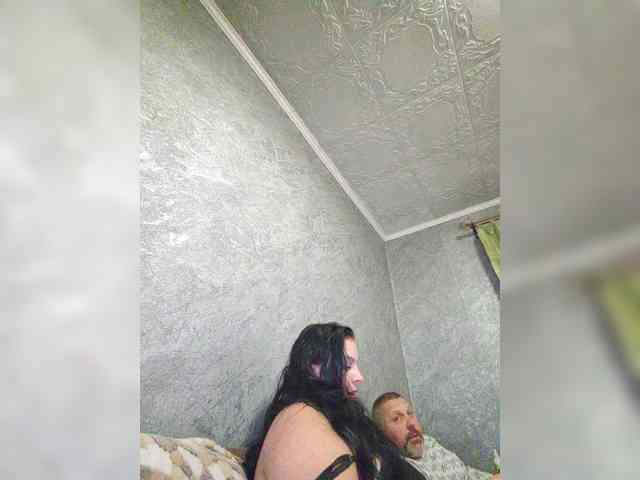 Cleopatra1990 webcam