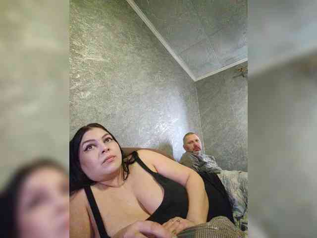 Cleopatra1990 webcam