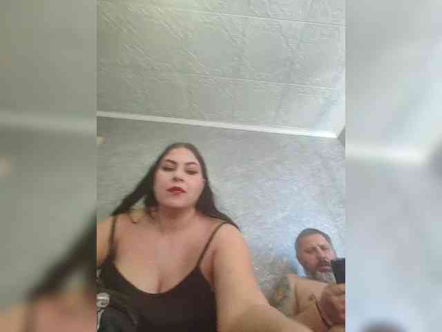 Cleopatra1990 webcam