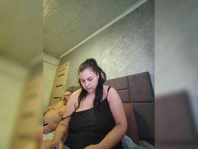 Cleopatra1990 webcam