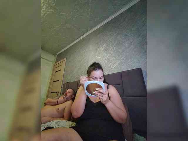 Cleopatra1990 webcam