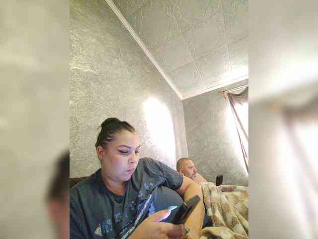 Cleopatra1990 webcam