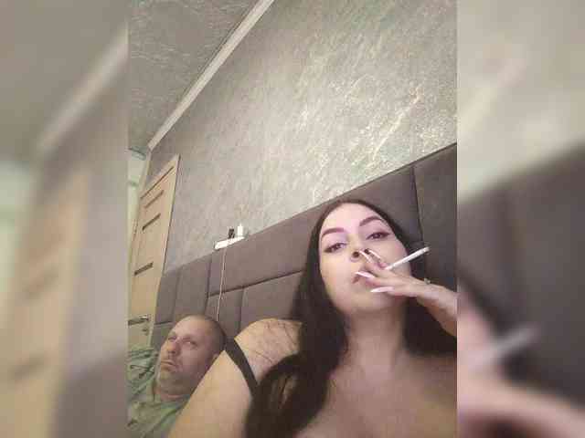 Cleopatra1990 webcam