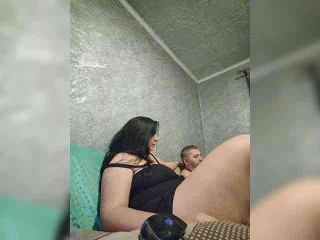 Cleopatra1990 webcam